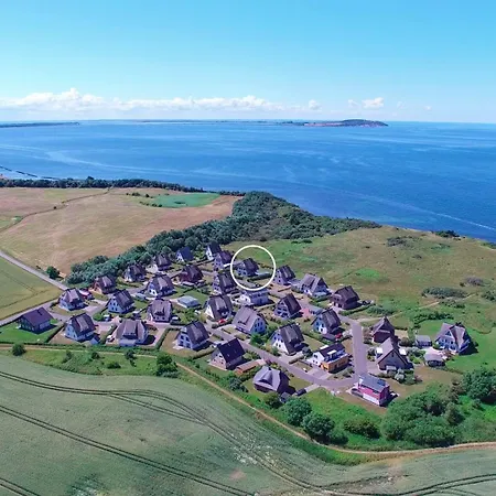 Ferienhaus Meerestraum Rügen - Panorama-meerblick, Erste Reihe, Kamin&hund Willkommen *