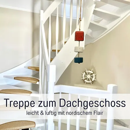 Casa vacanze Meerestraum Ruegen - Erste Reihe, Panorama-meerblick & Kamin, Hund Willkommen, Ruhige Lage, 150 M Zur Ostsee Dranske
